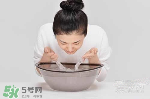 玫瑰水可以天天用嗎？玫瑰水多久用一次比較好？