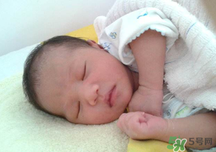 2017年4月哪天生孩子好？2017年四月哪天出生好？