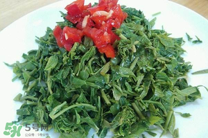 香椿不焯水能吃嗎？香椿不燙能吃嗎？