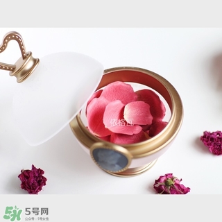 拉杜麗花瓣腮紅多少錢 拉杜麗花瓣腮紅專柜價(jià)格 拉杜麗花瓣腮紅多少錢 拉杜麗花瓣腮紅專柜價(jià)格