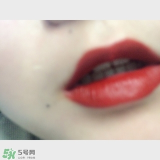 辣椒紅是什么顏色？辣椒紅口紅色號(hào)試色