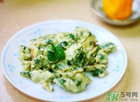 香椿炒雞蛋有什么營養(yǎng)？香椿炒雞蛋有什么功效？