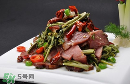 香椿和雞肉可同吃嗎？香椿和雞肉能一起吃嗎？