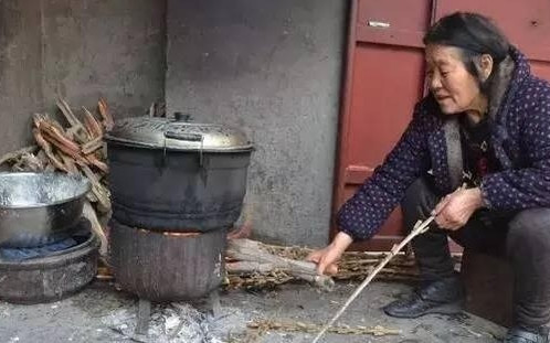 榆錢(qián)怎么蒸？蒸榆錢(qián)的做法