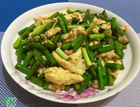 蒜苗能和雞蛋一起吃嗎？蒜苗可以炒雞蛋嗎？