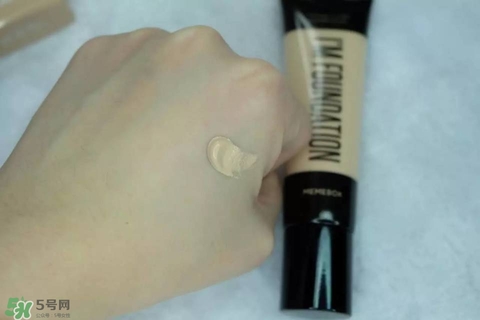 混合皮用什么粉底液？混合皮膚用什么粉底液比較好？