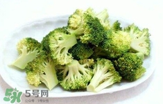 西蘭花焯水用冷水還是熱水？西蘭花焯水多久