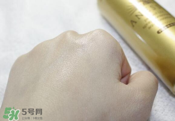 安耐曬噴霧可以帶上飛機嗎？安耐曬防曬噴霧可以托運嗎？