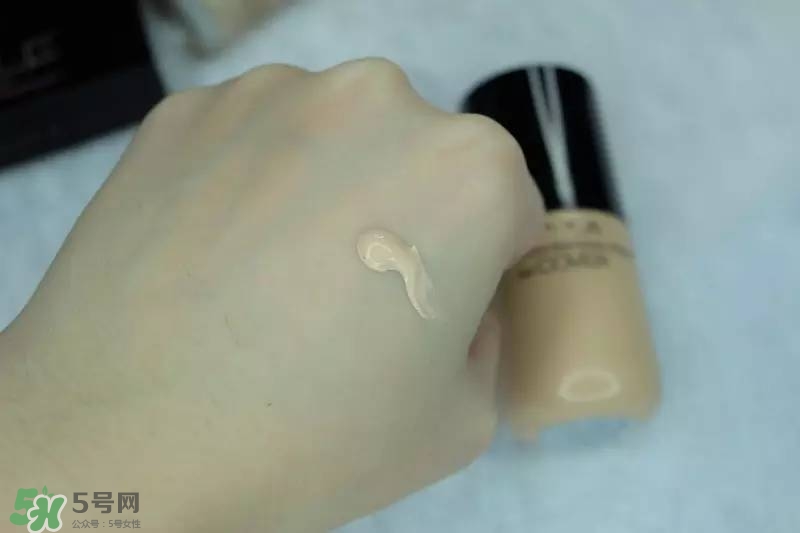 混合皮用什么粉底液？混合皮膚用什么粉底液比較好？