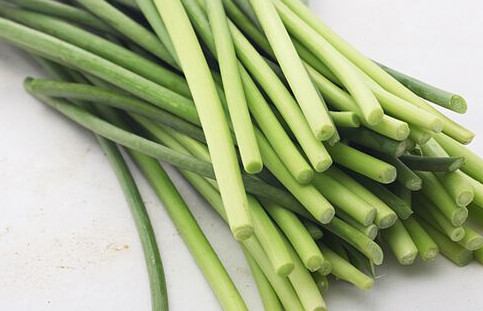 蒜苔怎么處理？蒜薹炒之前要怎么處理