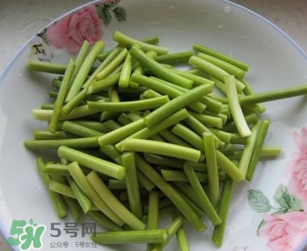 蒜苔焯水多久？蒜苔焯水幾分鐘