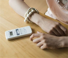 吹空調渾身無力怎么辦？長時間吹空調有什么危害？