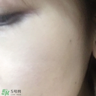 混油敏感肌用什么粉底液？敏感混油皮用的粉底液