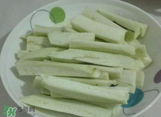 茄子去皮嗎？茄子要去皮嗎
