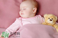 寶寶用的碗可以用洗潔精洗嗎？寶寶用的碗用洗潔精洗好不好？