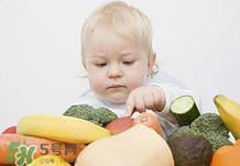 寶寶輔食要加鹽嗎？寶寶輔食能不能加鹽？