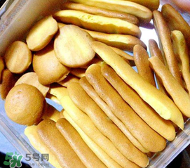 適合寶寶吃的小餅干怎么做？寶寶能吃的小餅干怎么做？