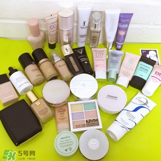 夏天混油皮用什么粉底液？混油皮夏天用什么粉底