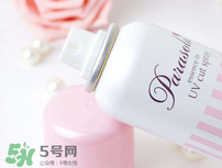 娜麗絲防曬噴霧和碧柔防曬霜哪個好？娜麗絲防曬噴霧和碧柔對比