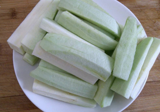 茄子去皮嗎？茄子要去皮嗎