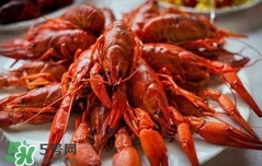 油燜大蝦怎么做好吃？正宗潛江油燜大蝦做法