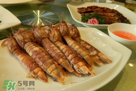 蝦爬子和菠菜能一起吃嗎？蝦爬子能和菠菜一起吃嗎？