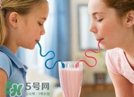 孩子不愿意分享是自私嗎？怎么幫孩子樹(shù)立分享意識(shí)？