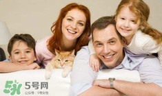 孩子長的像爹還是像媽？遺傳學(xué)解釋孩子的長相遺傳