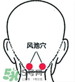 媽媽病毒性感冒需要停止喂奶嗎？媽媽感冒了喂奶需要注意什么？