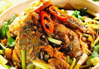 花甲可以和魚(yú)一起吃嗎？花甲和魚(yú)能一起吃嗎？