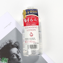 卸妝皇后卸妝水怎么用？alovivi皇后卸妝水使用方法