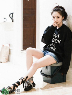 miumiu綁帶鞋怎么搭配？綁帶鞋怎么搭配好看？