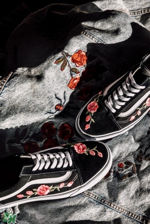 amac customs與vans高定鞋子多少錢？