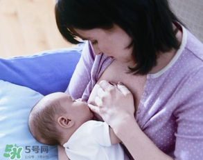 正常母乳是什么顏色？什么顏色的母乳營(yíng)養(yǎng)高？