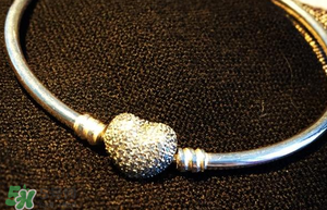 潘多拉2017母親節(jié)珠寶多少錢？潘多拉母親節(jié)珠寶發(fā)售時(shí)間