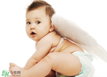 孩子發(fā)燒到39度該怎么辦？ 孩子39度能用物理降溫嗎？