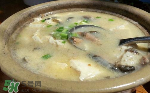 泥鰍湯孕婦可以喝嗎？孕婦能喝泥鰍湯嗎