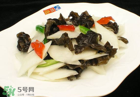 豌豆和木耳能一起吃嗎？豌豆木耳能一起炒嗎？