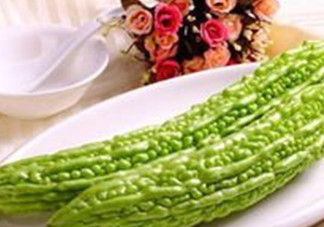 苦瓜怎么做才不苦？苦瓜如何去除苦味
