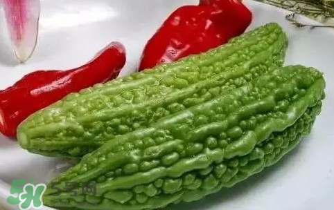 苦瓜怎么做才不苦？苦瓜如何去除苦味