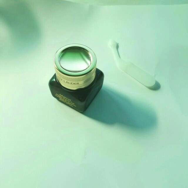 黑眼圈很重用什么眼霜？黑眼圈嚴(yán)重用什么眼霜