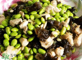 青豆和木耳能一起吃嗎？青豆和木耳能一起炒嗎？