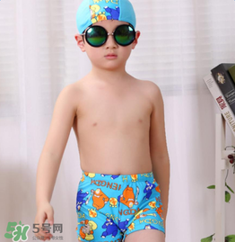 兒童泳衣什么牌子好？?jī)和疽履膫€(gè)牌子好？