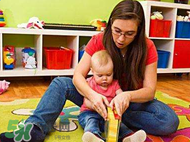 一歲寶寶玩什么游戲好？一歲寶寶適合玩什么游戲？