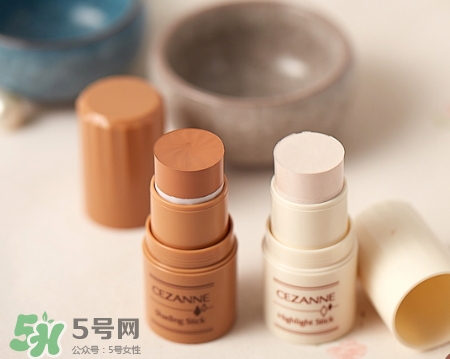 倩麗高光修容棒怎么用？倩麗高光修容棒使用方法