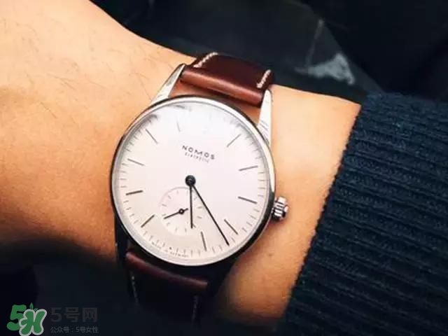 dw手表和天梭哪個好？dw手表和天梭手表哪個檔次高？
