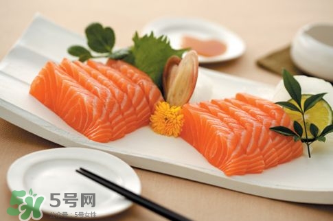 孕婦可以吃三文魚嗎？孕婦可以吃三文魚壽司嗎？