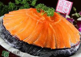 三文魚煮多久？寶寶吃三文魚煮多久熟？