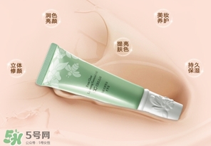 用cc霜還用bb霜嗎？用cc霜之前需要用bb嗎？