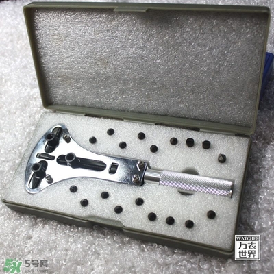 dw手表怎么換電池？dw丹尼爾惠靈頓手表換電池步驟